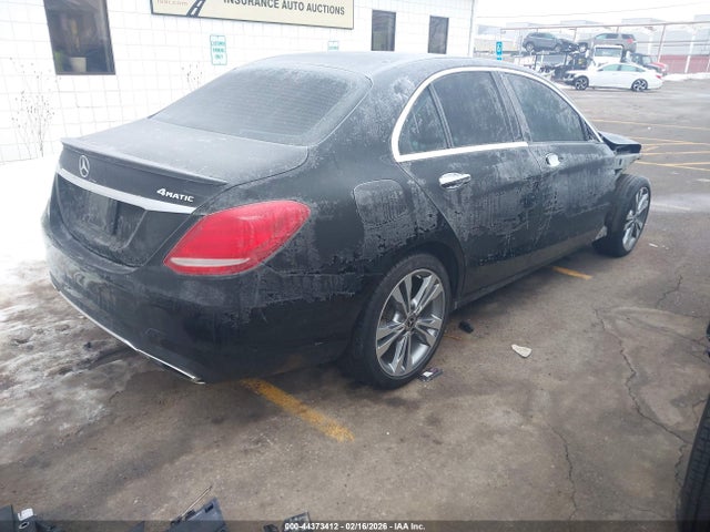 2018 MERCEDES-BENZ C 300 55SWF4KB6JU260080 Photo 3