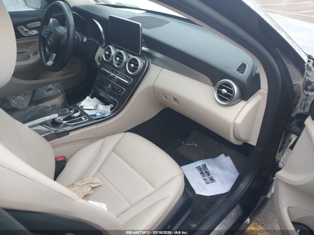 2018 MERCEDES-BENZ C 300 55SWF4KB6JU260080 Photo 4