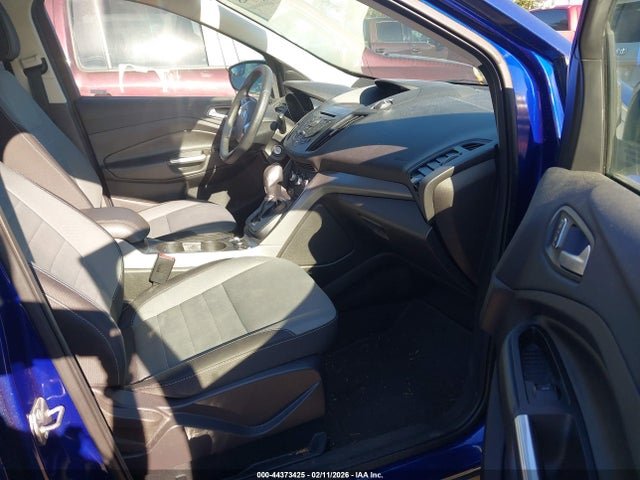 1FMCU9GXXGUA46491 Ford ESCAPE SE