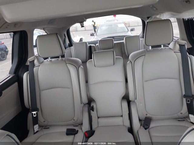 Honda Odyssey Touring 2025 5FNRL6H87SB068487 Image 8