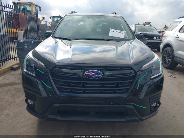 44373434 :رقم المزاد ، JF2SKADC7RH493558 vin ، 2024 Subaru Forester Premium مزاد بيع