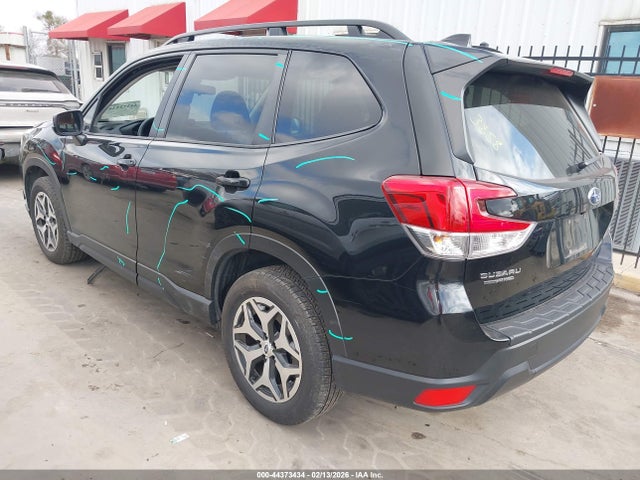 2024 SUBARU FORESTER JF2SKADC7RH493558 Photo 2