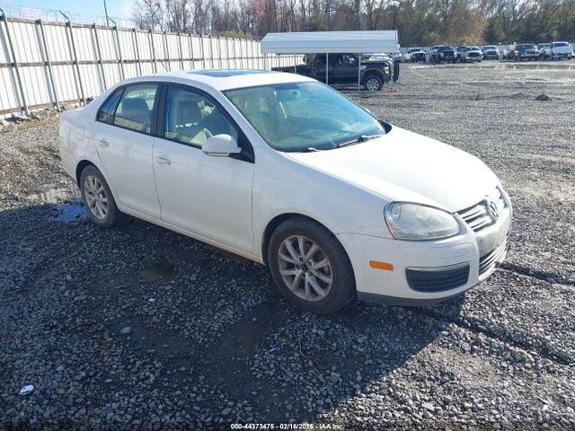 2010 VOLKSWAGEN JETTA 3VWRX7AJ2AM160900