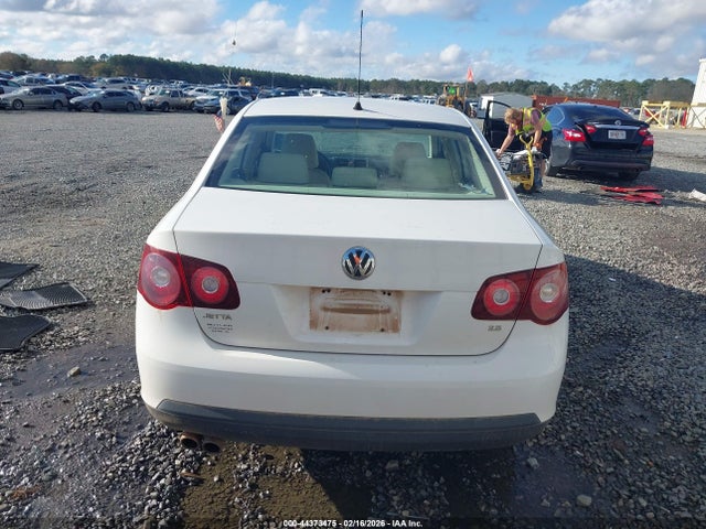 2010 Volkswagen Jetta Limited Edition მანქანა იყიდება აუქციონზე, vin: 3VWRX7AJ2AM160900, აუქციონის ნომერი: 44373475