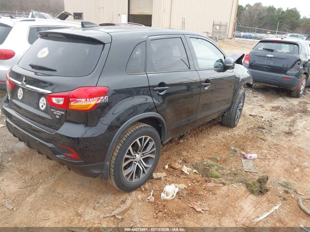 2018 MITSUBISHI OUTLANDER SPORT JA4AP3AW5JZ011443 Photo 3