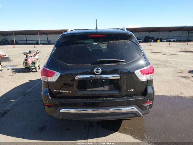 5N1AR2MM7GC613630 Nissan Pathfinder S