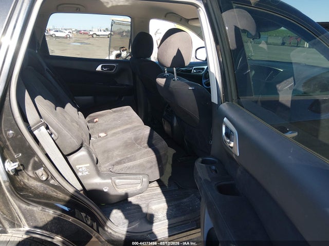 5N1AR2MM7GC613630 Nissan Pathfinder S