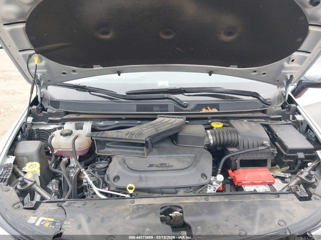 Chrysler Pacifica Limited 2023 2C4RC1GG6PR547409 Image 10