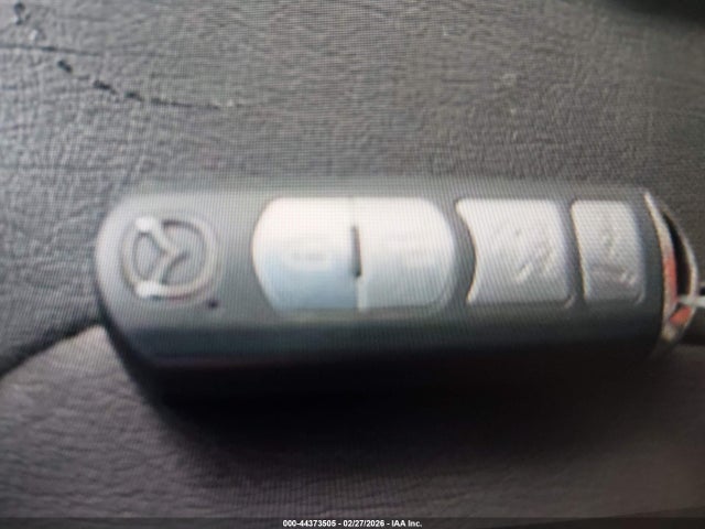 3MZBM1T70GM252587 Mazda MAZDA3