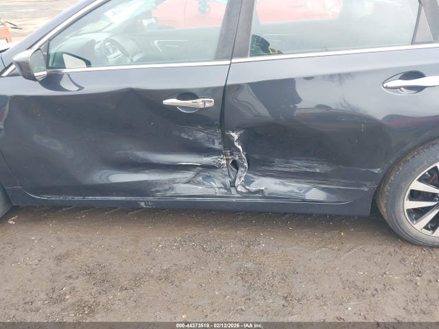 Nissan Altima 2.5 Sv 2018 1N4AL3AP1JC162802 Image 6