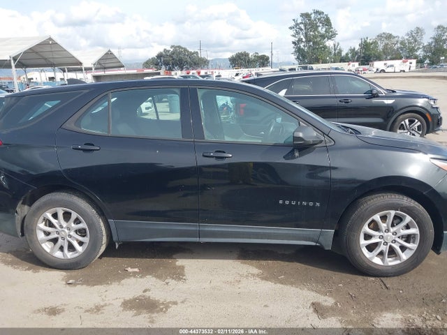 3GNAXHEV6KL301775 Chevrolet EQUINOX LS