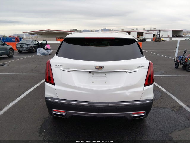 1GYKNCR42NZ166745 Cadillac Xt5 Fwd Premium Luxury