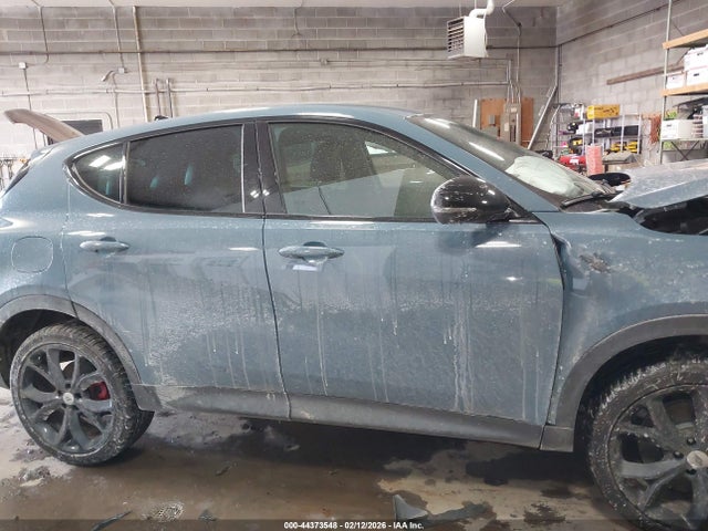 Продажа на аукционе авто 2024 Dodge Hornet Gt Awd, vin: ZACNDFAN1R3A15824, номер лота: 44373548