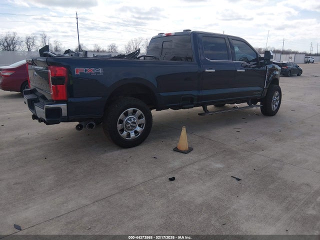 Ford F-350 Lariat 2024 1FT8W3BT7REE89894 Image 4