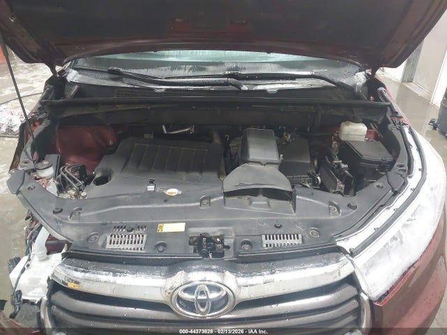 Toyota Highlander Xle V6 2016 5TDJKRFHXGS337718 Image 10