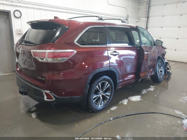 Toyota Highlander Xle V6 2016 5TDJKRFHXGS337718 Image 4