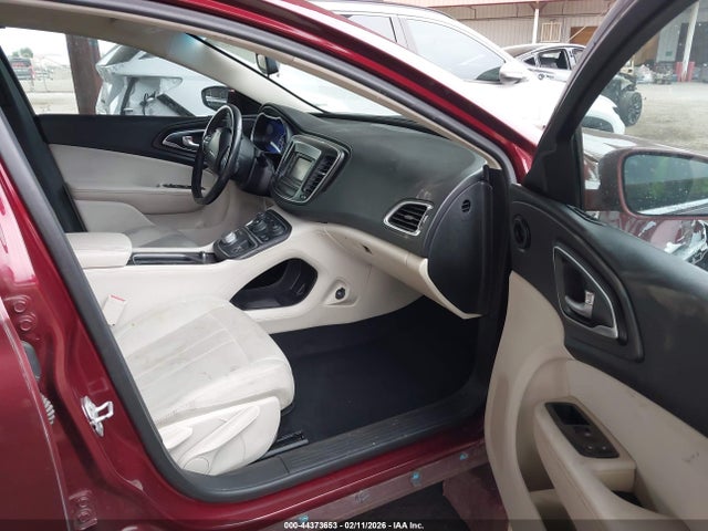 Chrysler 200 Touring 2016 1C3CCCFB3GN182292 Image 5