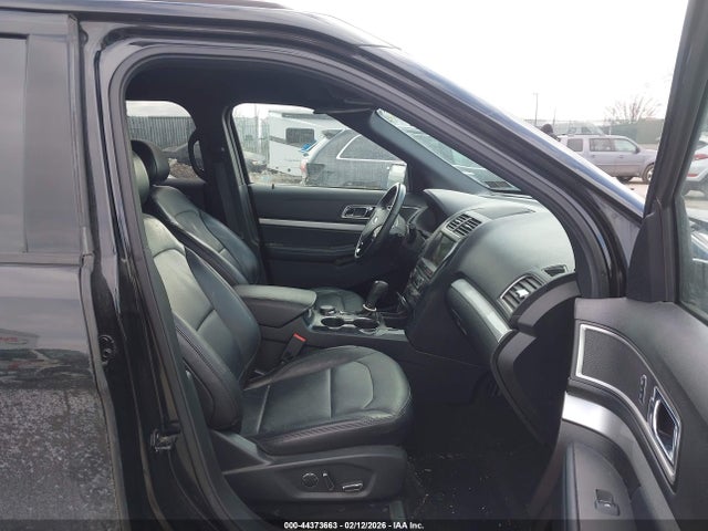1FM5K8D81HGD76090 Ford EXPLORER XLT