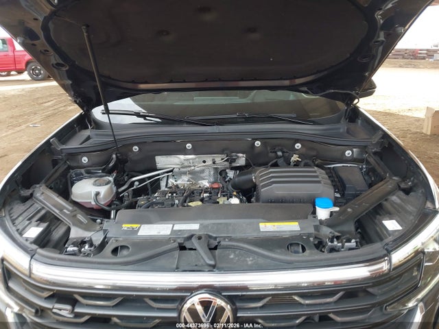 Auction sale of the 2024 Volkswagen Atlas Cross Sport 2.0t Sel R-line, vin: 1V2AE2CA2RC251568, lot number: 44373696