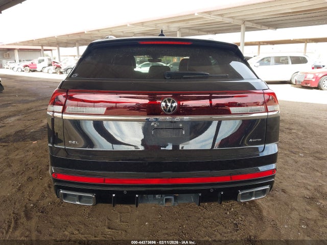 Auction sale of the 2024 Volkswagen Atlas Cross Sport 2.0t Sel R-line, vin: 1V2AE2CA2RC251568, lot number: 44373696