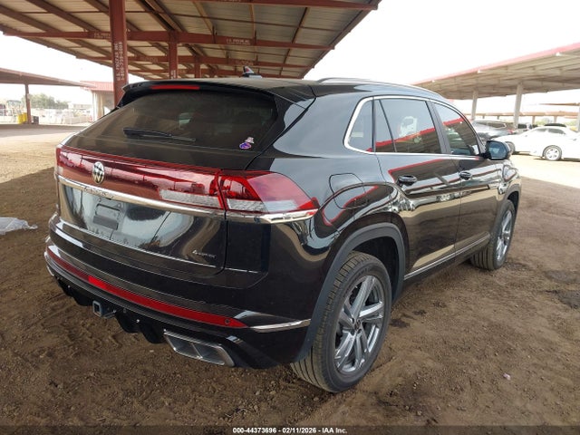 Auction sale of the 2024 Volkswagen Atlas Cross Sport 2.0t Sel R-line, vin: 1V2AE2CA2RC251568, lot number: 44373696