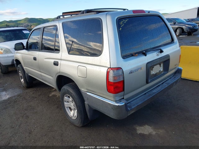 1999 TOYOTA 4RUNNER JT3GM84R4X0044267 Photo 2