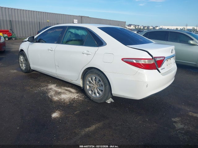 Toyota CAMRY LE 2017 4T1BF1FK4HU421533 Image 3