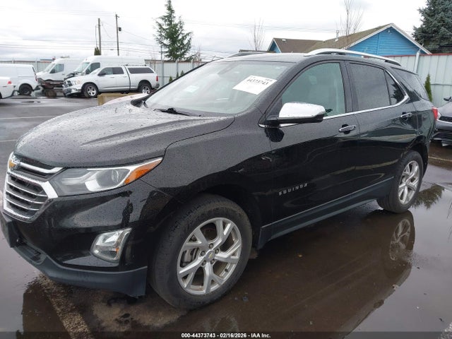 Chevrolet Equinox Premier 2018 2GNAXVEV2J6266170 Image 2