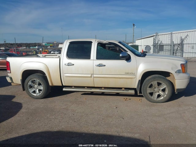 44373756 :رقم المزاد ، 3GTP2XE26BG375501 vin ، 2011 Gmc Sierra 1500 Denali مزاد بيع