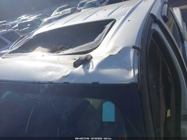 44373756 :رقم المزاد ، 3GTP2XE26BG375501 vin ، 2011 Gmc Sierra 1500 Denali مزاد بيع