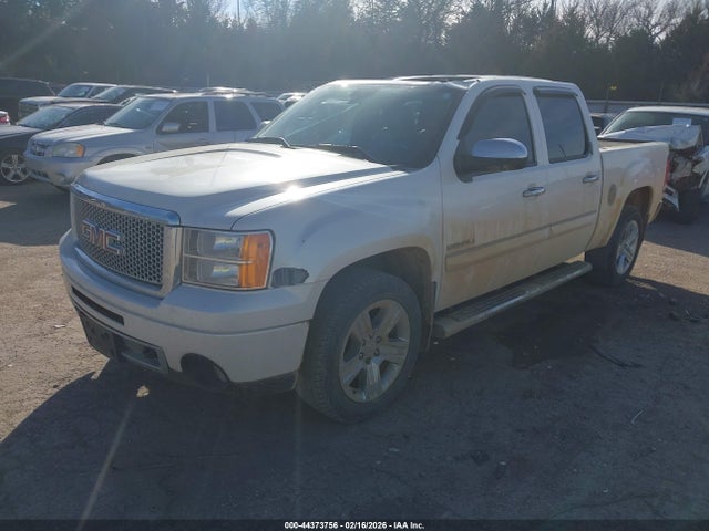 44373756 :رقم المزاد ، 3GTP2XE26BG375501 vin ، 2011 Gmc Sierra 1500 Denali مزاد بيع