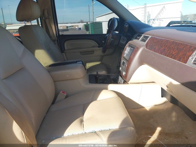 44373756 :رقم المزاد ، 3GTP2XE26BG375501 vin ، 2011 Gmc Sierra 1500 Denali مزاد بيع