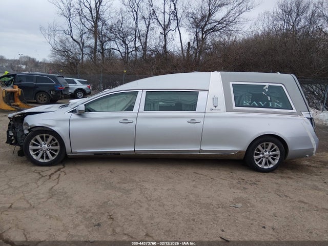 2014 Cadillac Xts B9q Coachbuilder Funeral Coach მანქანა იყიდება აუქციონზე, vin: 2GEXG7U31E9500485, აუქციონის ნომერი: 44373760