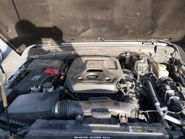 1C4HJXDNXKW587290 Jeep Wrangler Unlimited Sport 4x4