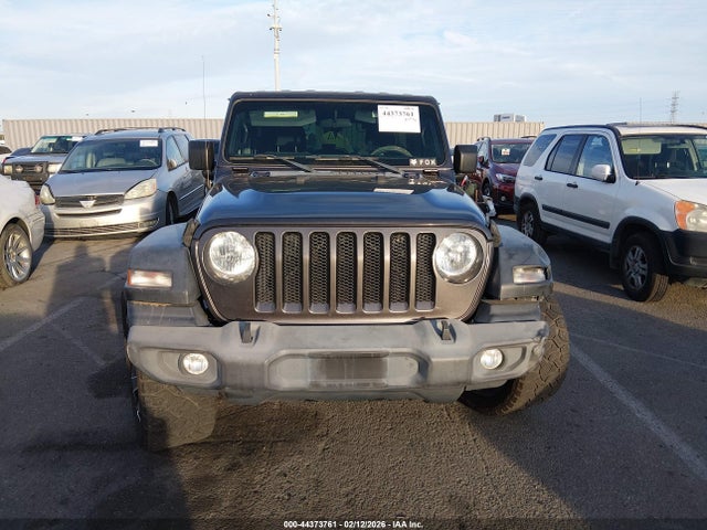 1C4HJXDNXKW587290 Jeep Wrangler Unlimited Sport 4x4