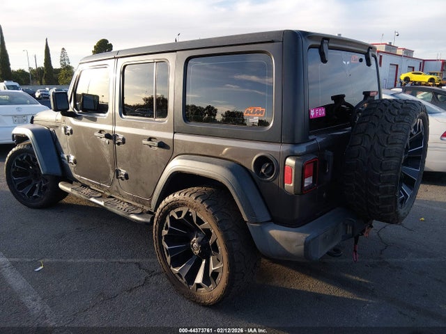 1C4HJXDNXKW587290 Jeep Wrangler Unlimited Sport 4x4