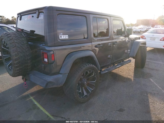 1C4HJXDNXKW587290 Jeep Wrangler Unlimited Sport 4x4