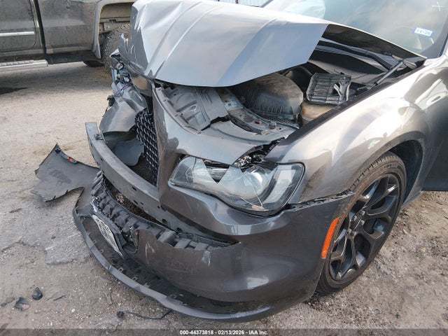 Aukcja sprzedaży 2019 Chrysler 300, vin: 2C3CCABG6KH564825, numer aukcji: 44373818