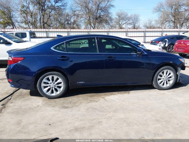 Aukcja sprzedaży 2015 Lexus Es 300h, vin: JTHBW1GG5F2078575, numer aukcji: 44373819
