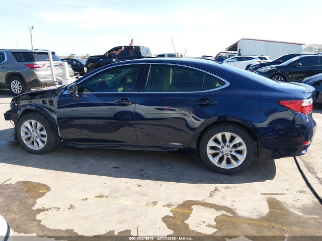 Aukcja sprzedaży 2015 Lexus Es 300h, vin: JTHBW1GG5F2078575, numer aukcji: 44373819