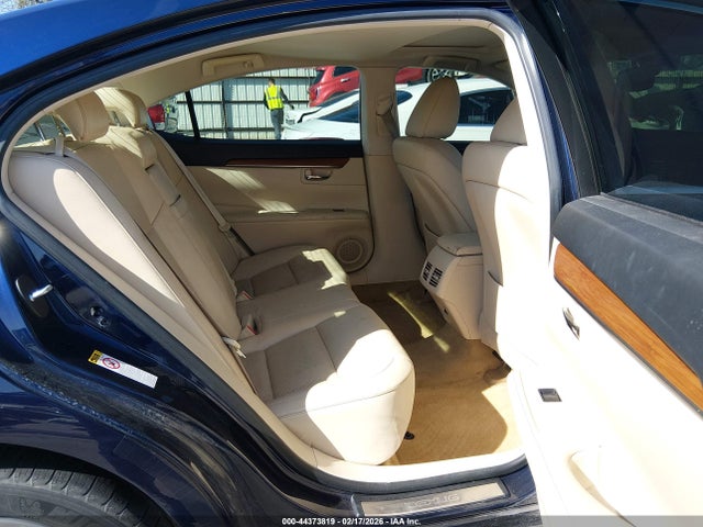 Aukcja sprzedaży 2015 Lexus Es 300h, vin: JTHBW1GG5F2078575, numer aukcji: 44373819