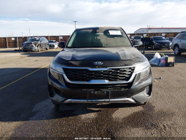KNDEPCAA2M7060918 KIA Seltos Lx