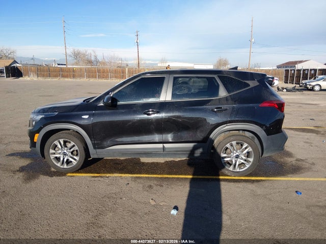 KNDEPCAA2M7060918 KIA Seltos Lx