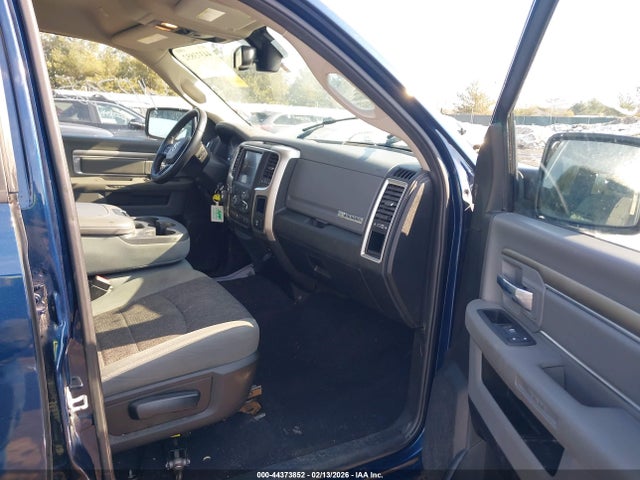 2019 Ram 1500 Classic Big Horn  4x4 5'7 Box მანქანა იყიდება აუქციონზე, vin: 1C6RR7LT0KS702619, აუქციონის ნომერი: 44373852