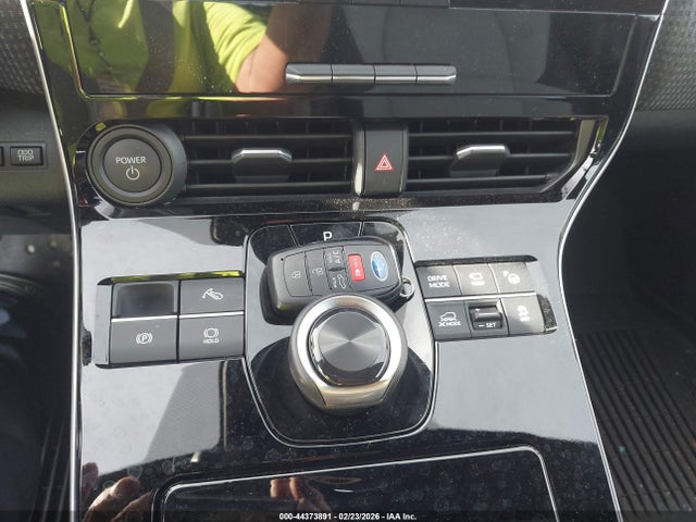 Subaru Solterra Limited 2025 JTMABABA1SA106836 Image 11
