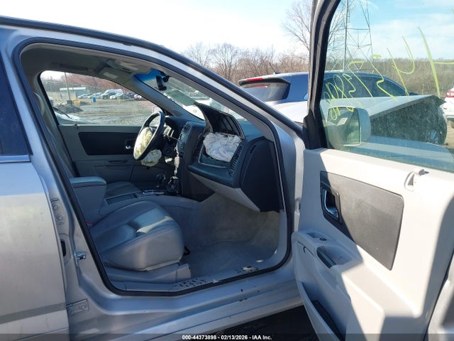 2005 CADILLAC SRX 1GYEE637450110487 Photo 4