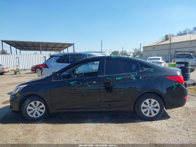 KMHCT4AE3HU275271 Hyundai ACCENT SE