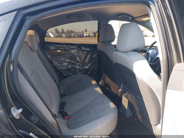 KMHCT4AE3HU275271 Hyundai ACCENT SE