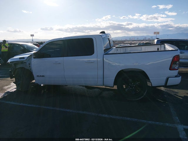 2021 Ram 1500 Big Horn  4x2 5'7 Box მანქანა იყიდება აუქციონზე, vin: 1C6RREFG1MN575240, აუქციონის ნომერი: 44373952