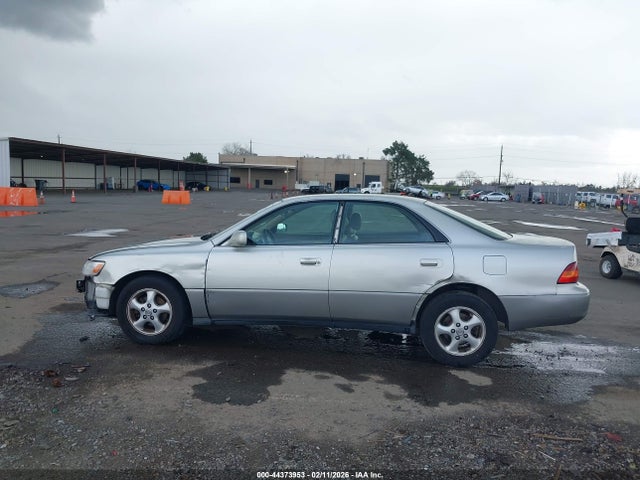Продаж на аукціоні авто 1998 Lexus Es 300, vin: JT8BF28G4W0138507, номер лоту: 44373953